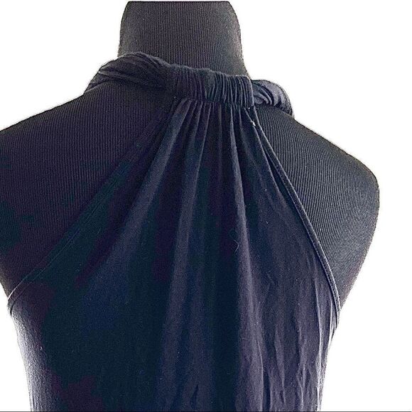 Sleeveless top with chain detailing - Picture 3 of 4